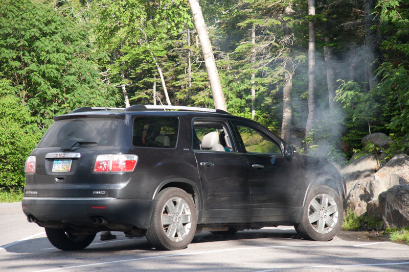 Illustration for article titled Burning Brakes In A Van Down The Highest Mountain In The Northeast